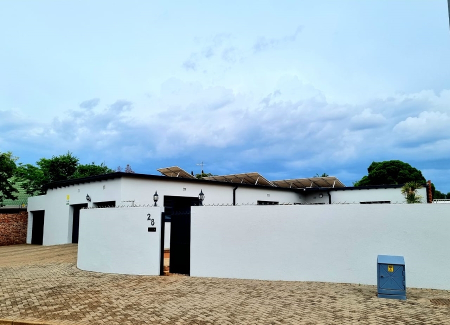 4 Bedroom Property for Sale in Monument Heights Northern Cape